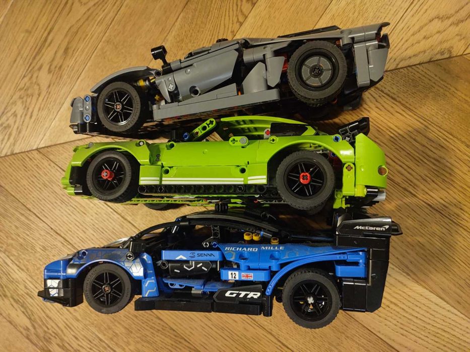 3 pojazdy LEGO Technic: 42138, 42123 oraz