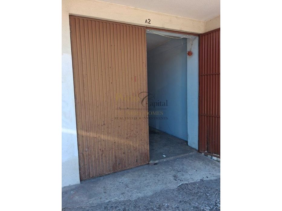 Apartamento T3+1 Com Fantastica Vista Sobre O Douro, Uma Box (3 Lug...