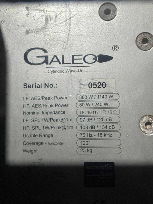 PA line array Seeburg Galeu 16 caixas