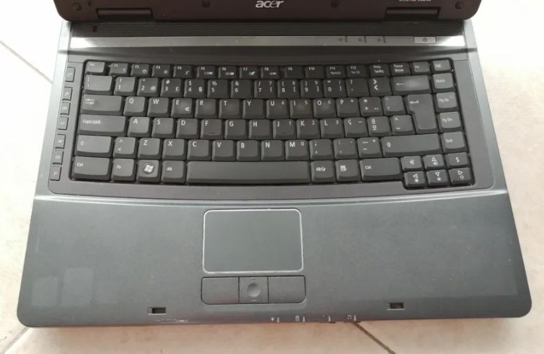 Portátil Acer Extensa para peças
