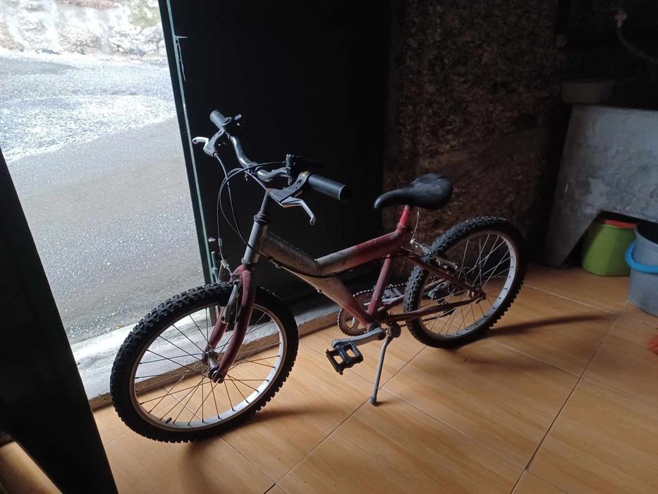 Bicicleta de criança roda 20