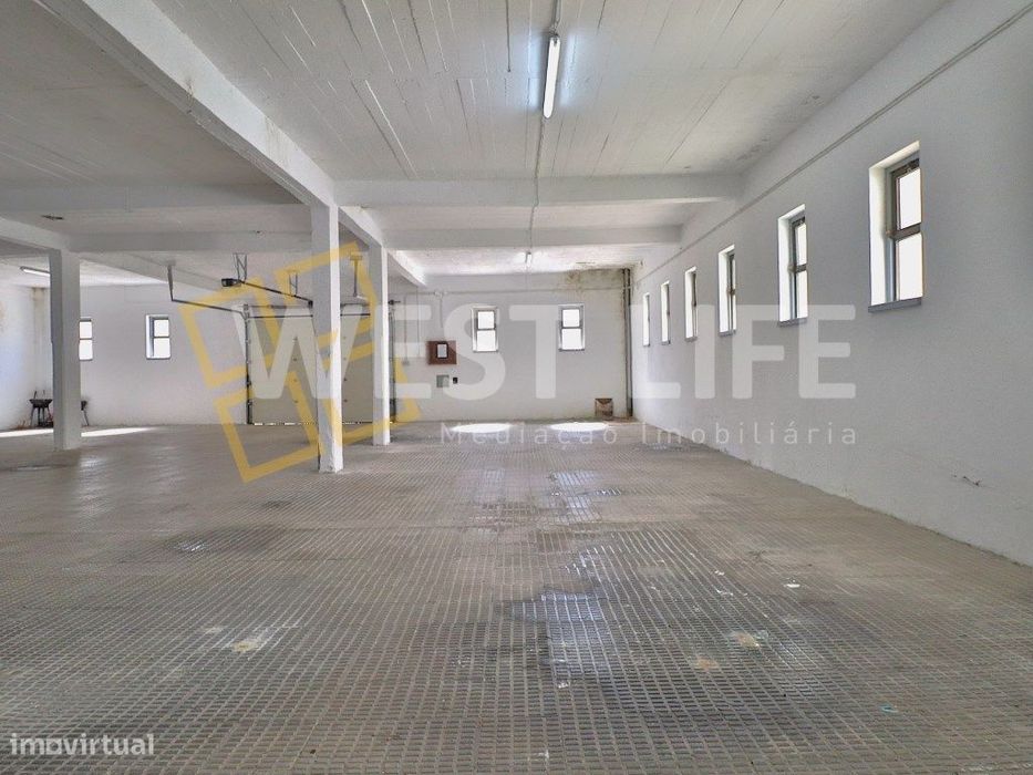 Apartamento T2+1 Totalmente Remodelado com VISTA MAR - a apenas 3 m...