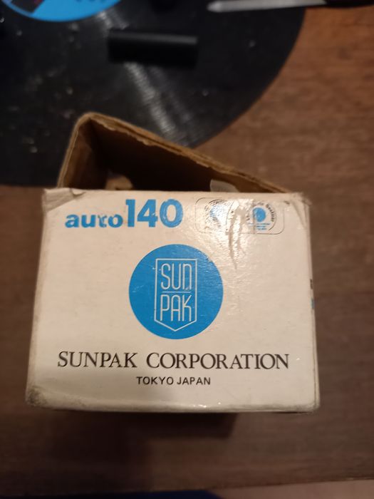 Lampa błyskowa Sunpack auto 140 japan