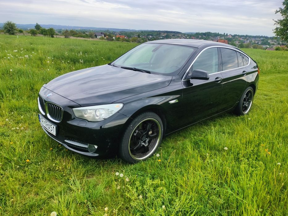 BMW 5GT Polecam.