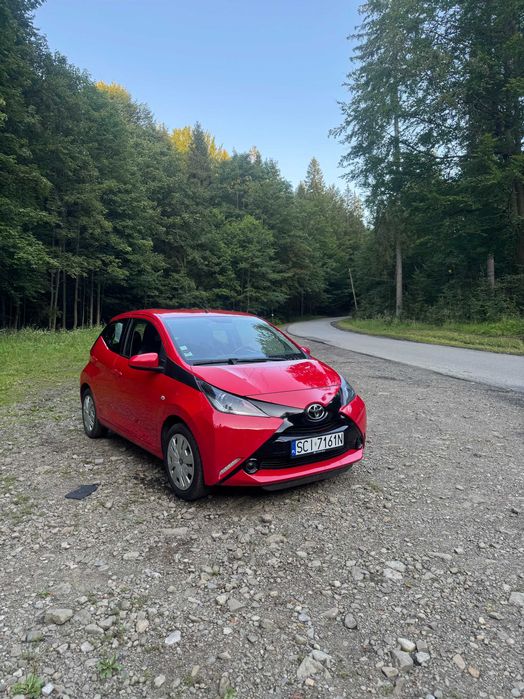 Ładna Toyota Aygo klima