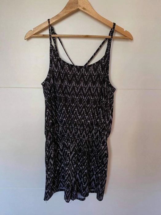 Kombinezon czarno biały