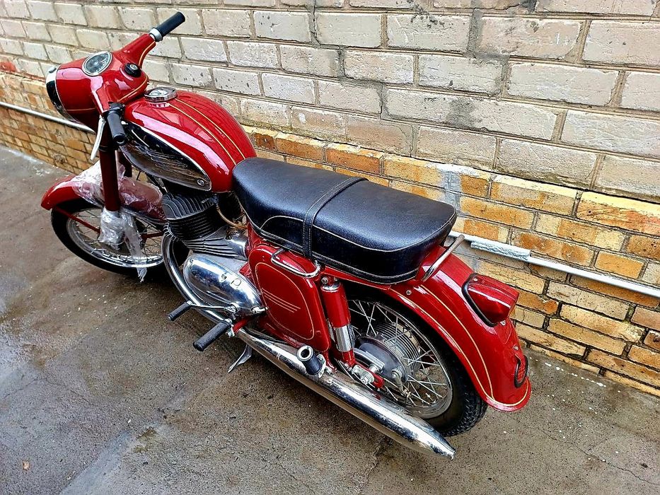Jawa 360  Ява 350 старушка
