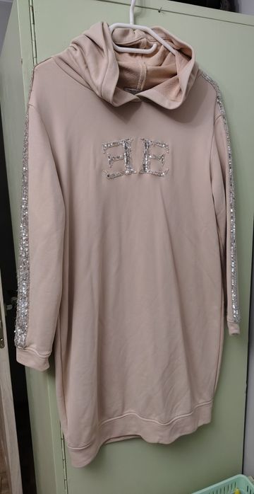 Сукня-худи бренда ErmannoScervino