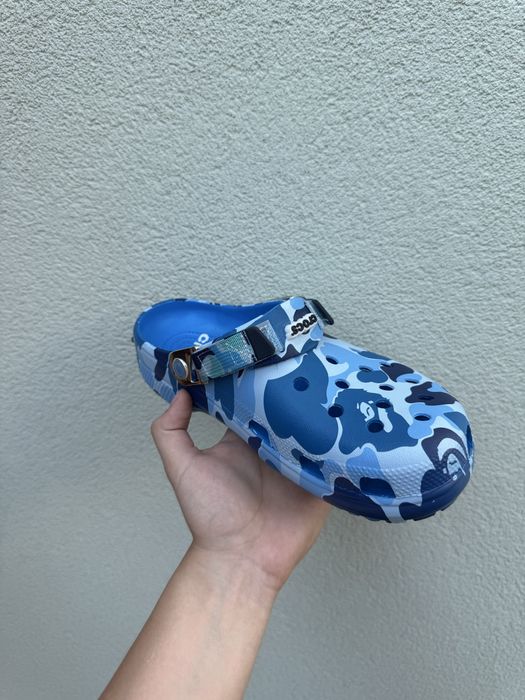 Crocs Bape крокси кроксы бейп сирі синие серые розовые рожеві сірі тапки шлепки на лето