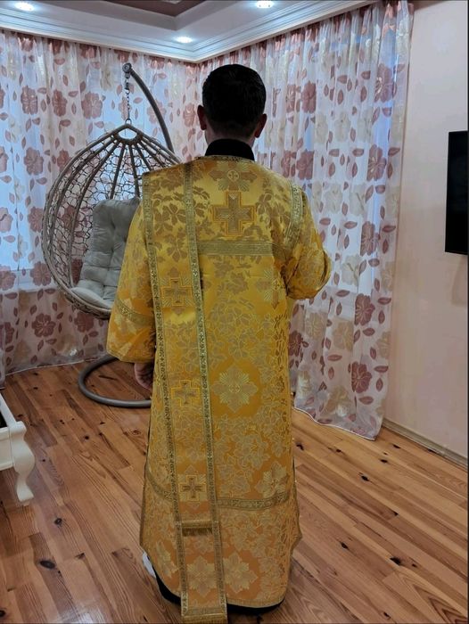 Дияконське облачення