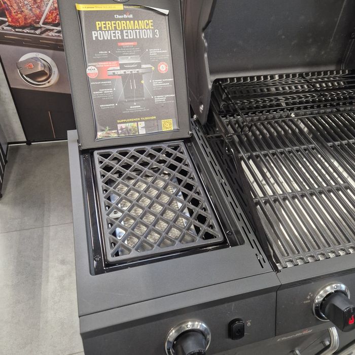 Grill gazowy CharBroil Performance Power Edition 3 ni e Neptun Weber