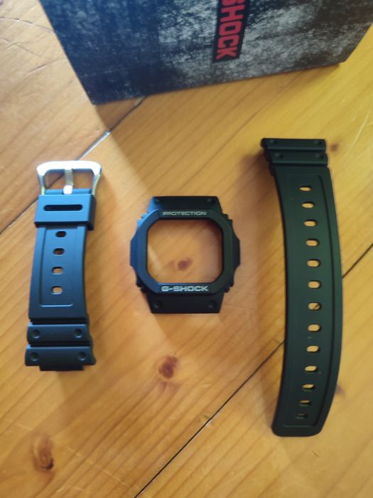 Casio G-Shock GW M5610u oryginalny bezel i pasek, nowy 5610