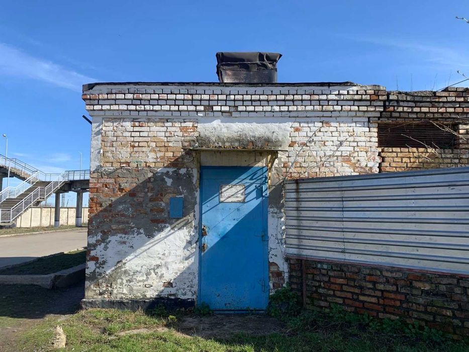 Продаж пункту зварювання 25 м² + 5 соток (промзона м. Умань)