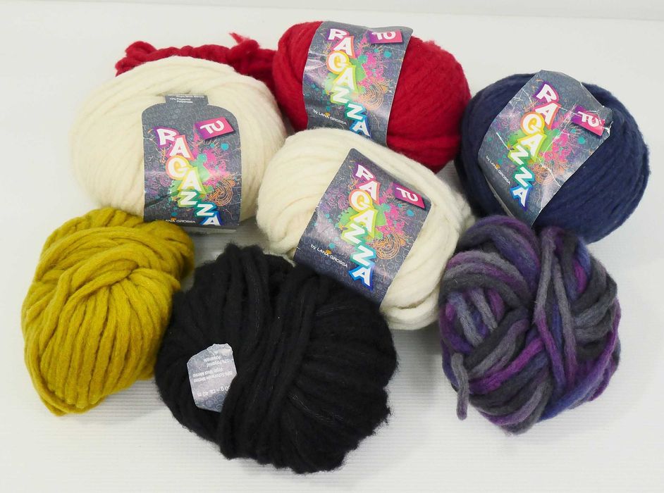 31.Włóczka Lana Grossa 88%Merino 12%Polyamid zestaw 300g