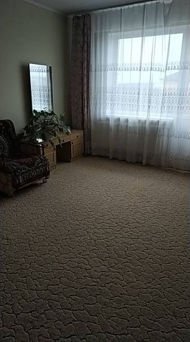 продаж будинку в Перлявці