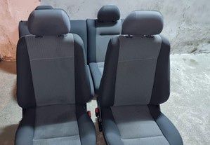 Bancos SEAT Ibiza 6k,6k2 estafados de novo (ler discrição)
