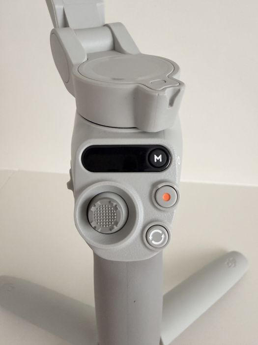 Gimbal DJI OSMO Mobile SE - Como novo