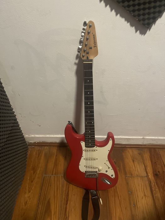 Guitarra  Johnson