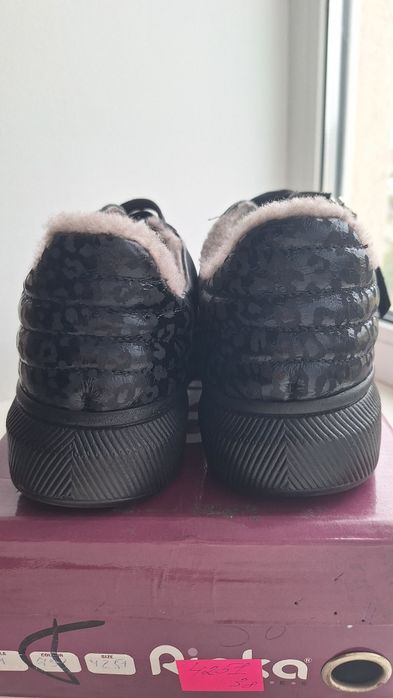 Зимові кросівки натуральна шкіра на хутрі Туреччина