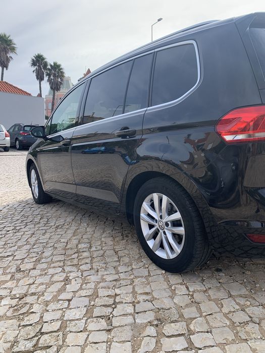 VW touran 1.6 tdi , cx 6 velocidades ,7 lugaresElegância e Conforto Highline: