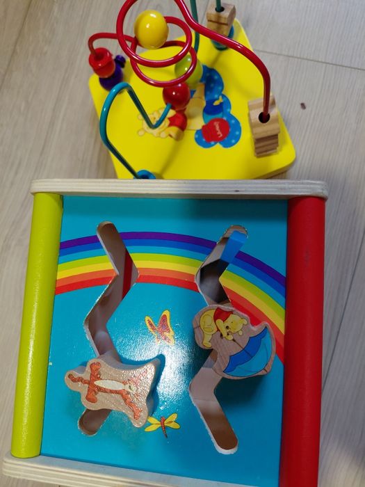 Drewniana kostka Kubuś Puchatek zabawka aktywizująca edukacyjna sensor