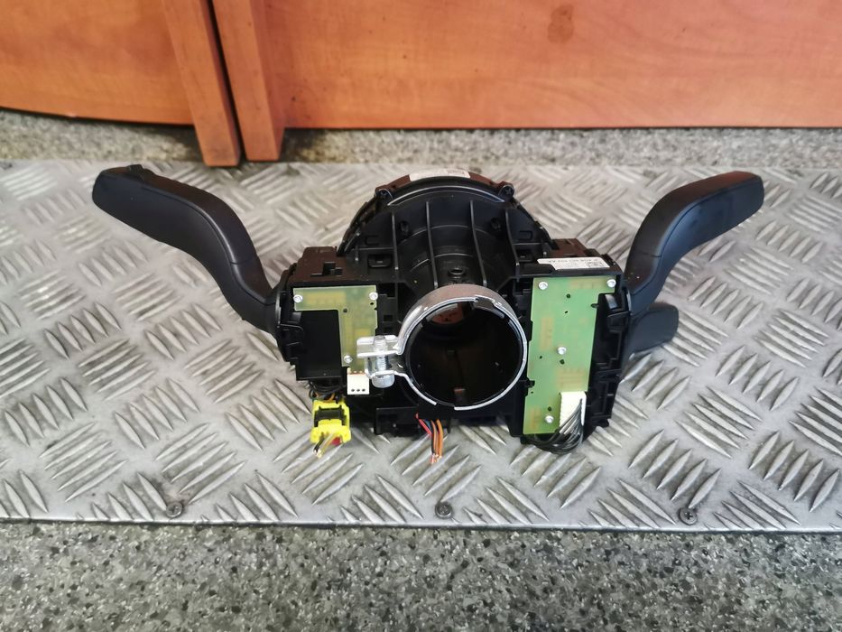 przełącznik zespolony taśma 8k0953568q audi a4 b8 a5 q5