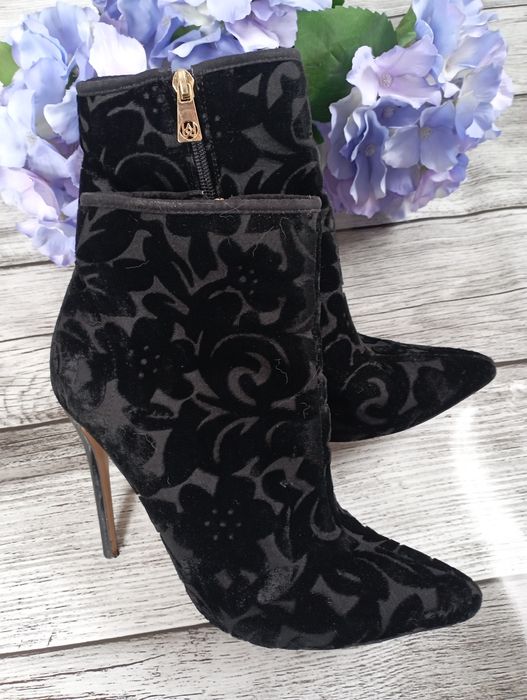 Piękne czarne botki Kazar 38 glamour chic