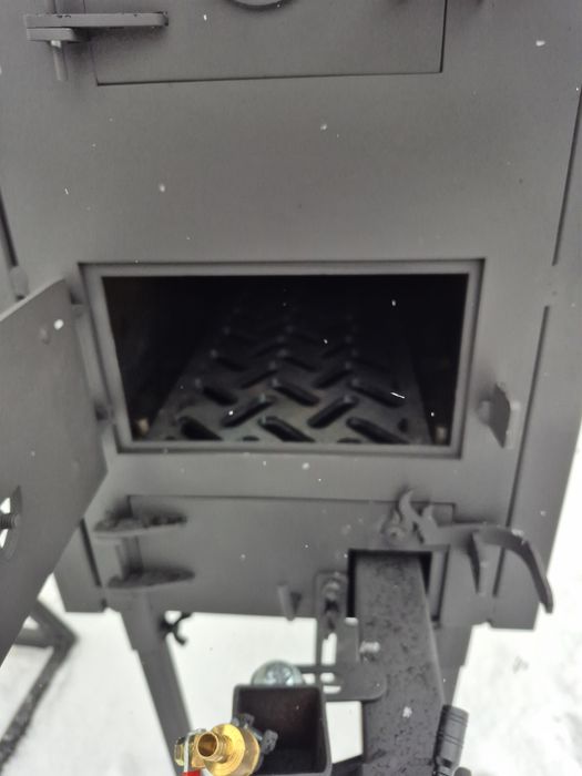 Піч буржуйка з радіатором та пальником на відпрацьованому мастилі