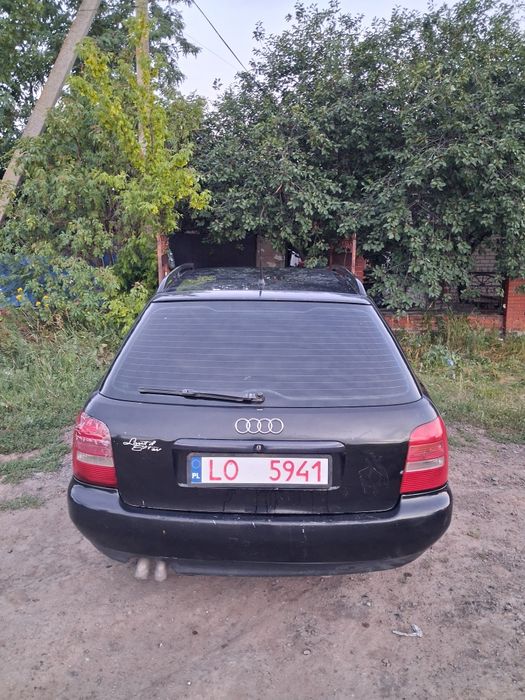 До вашої уваги Audi A4B5