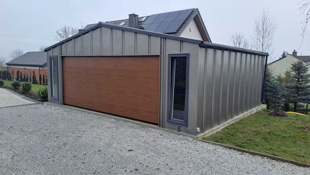 Garaż blaszany 6x6