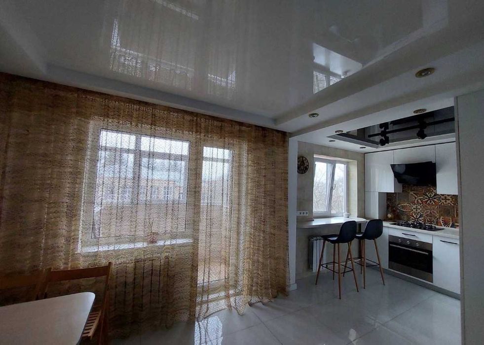 5m Аренда 3 квартира метро Дворец Спорта  Новые Дома Героев Харькова