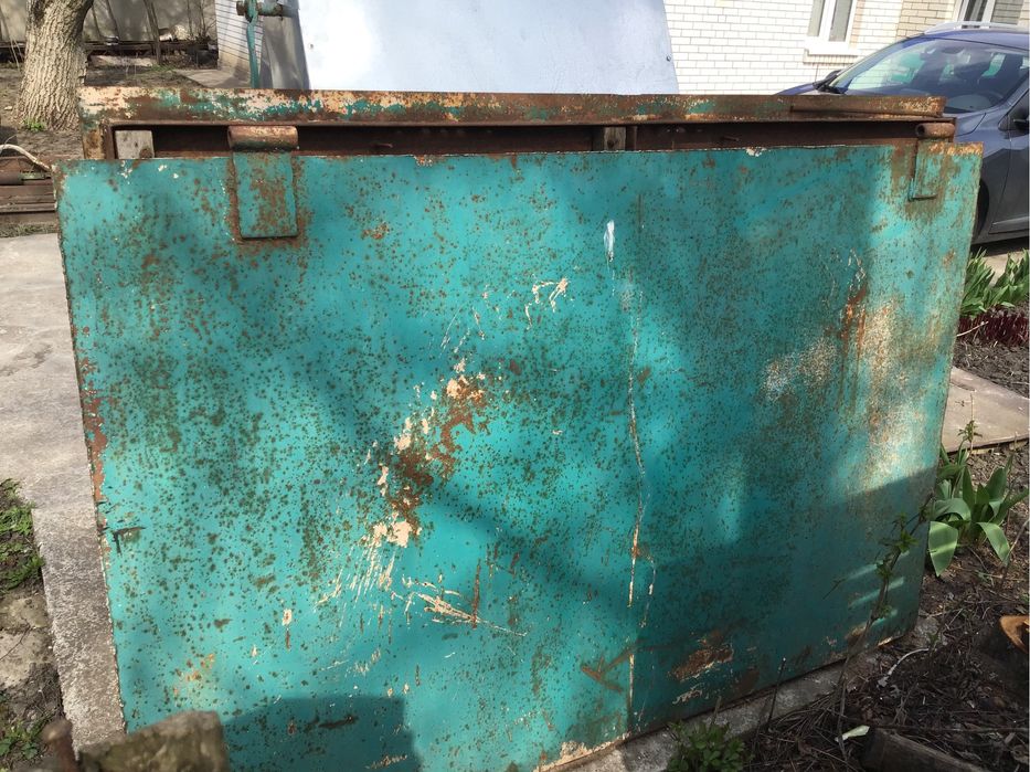 Продам гаражные ворота