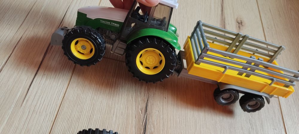 Traktory, przyczepy,straż pożarna