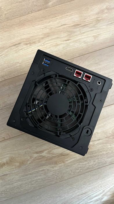 Serwer NAS Asustor Nimbustor 4 Gen2 AS5404T