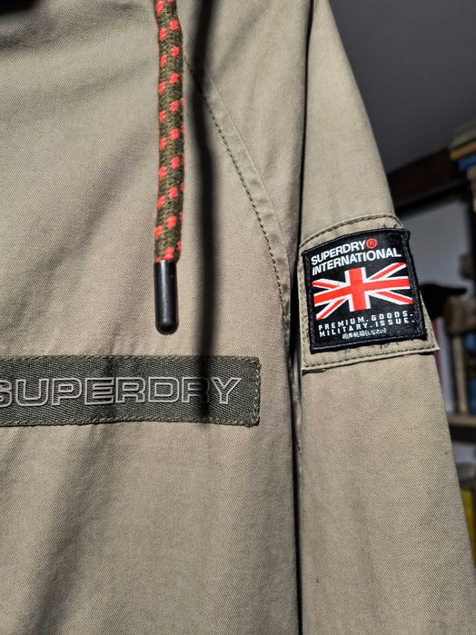 Kurtka typu parka z kolekcji Rookie Edition marki Superdry