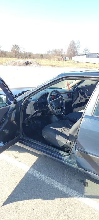 Продам Audi 80 B3