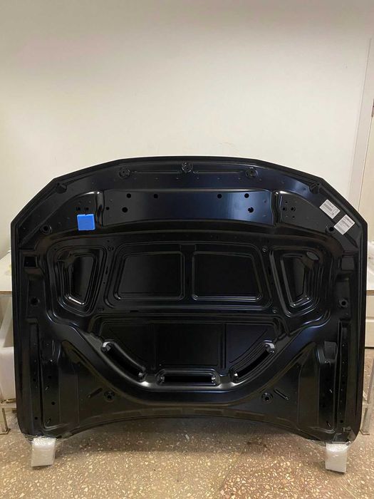 Капот bmw I4 g26  оригінал новий