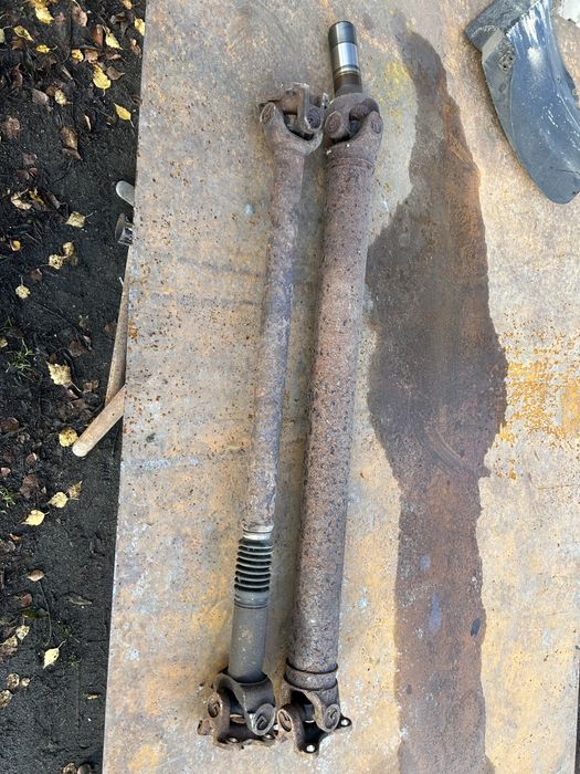 Lincoln Navigator Waly napędowe sprawne