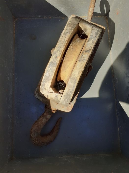 Cadernal / Moitão / Roldana sem restauro