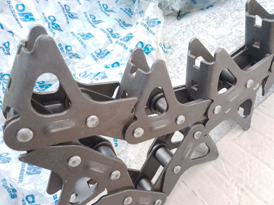 Ланцюг мисовий 54 ланки John Deere AZ51765 Джон Дір жатка кукурудза