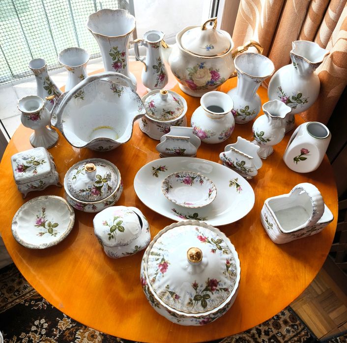 CHODZIEŻ IWONA Porcelana 23 Elementy