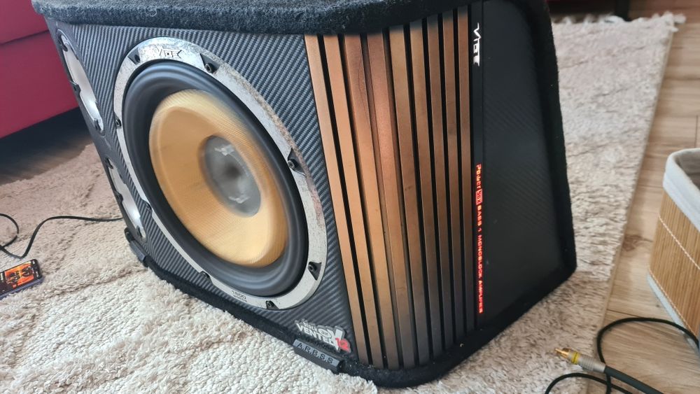 Subwoofer aktywny vibe