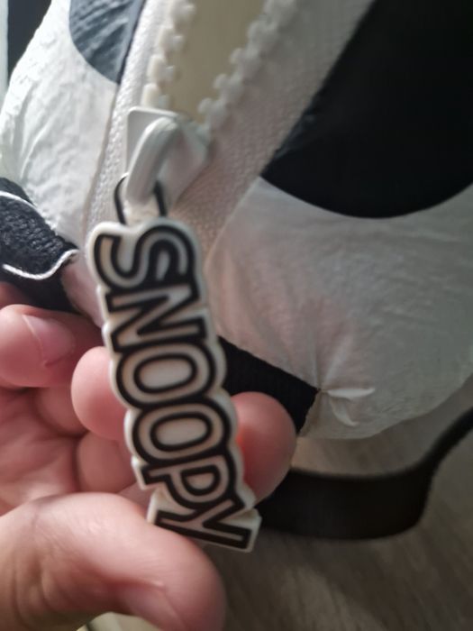 Boneco Snoopy - com alças para transportar