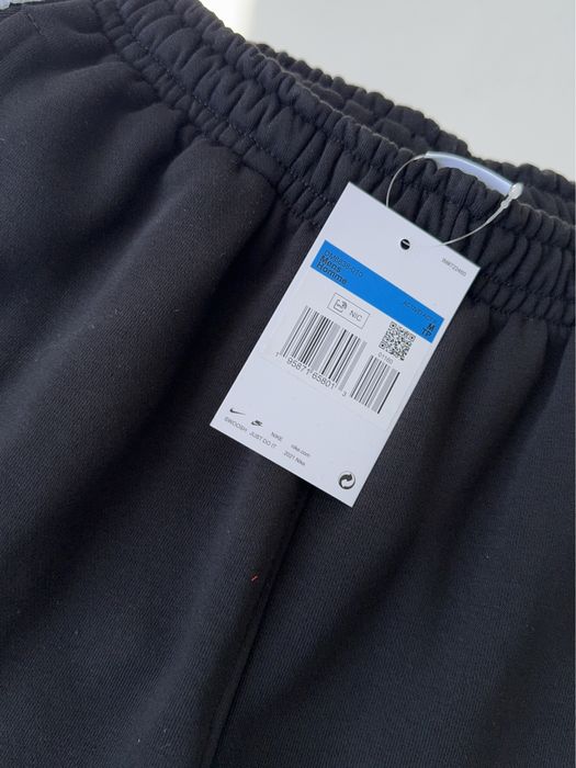 Спортивний костюм Nike на лампасах чорний/ чоловічий костюм найк тепли