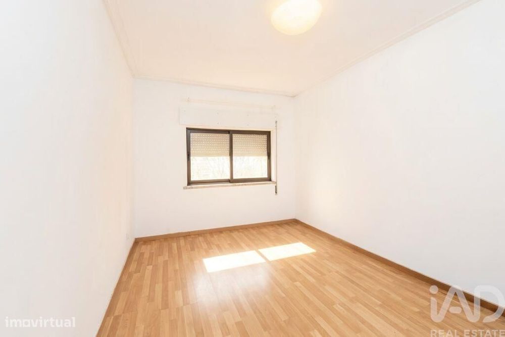 Apartamento T3 em São Sebastião