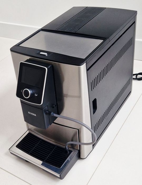 Ekspres do kawy NIVONA CafeRomatica 825