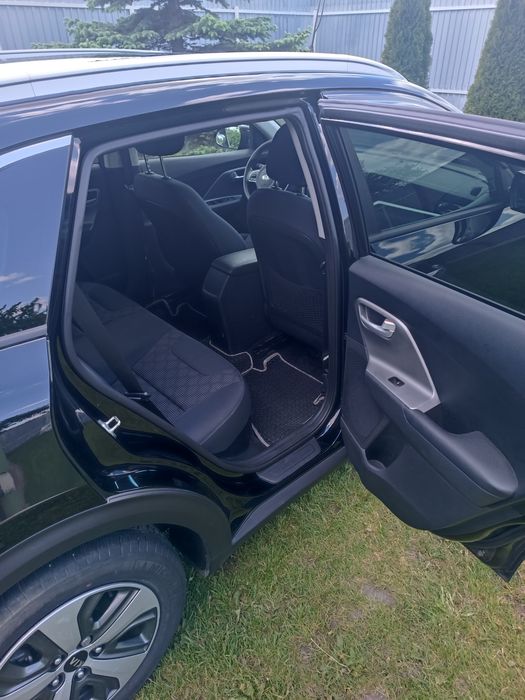 Продам машину KIA Niro