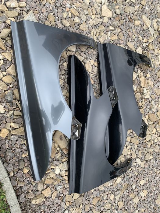 Крила передні Volvo V50