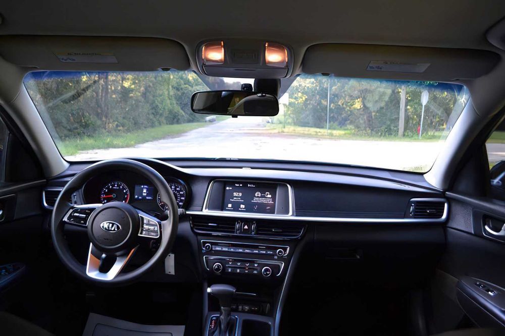 Kia Optima EX      2019