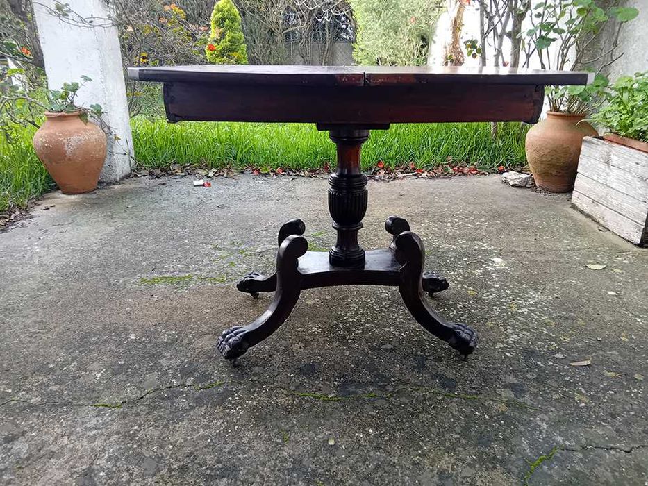 Mesa de Jogo vintage